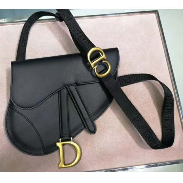 Dior Women Saddle Belt Clutch in Black Embossed Grained Calfskin (9)
