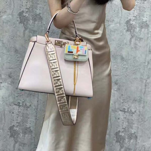 Fendi Women Peekaboo Iconic Medium Pink Leather Twist Lock Bag-Pink (4)