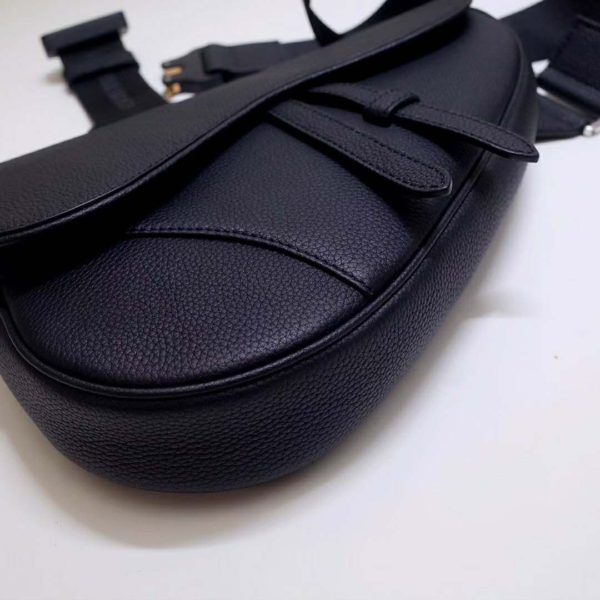 Dior Unisex Saddle Bag Black Grained Calfskin Christian Dior CD Buckle (9)