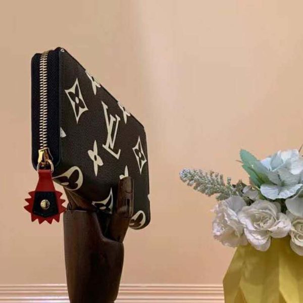 Louis Vuitton LV Unisex Crafty Zippy Wallet Monogram Empreinte Cowhide Leather (3)