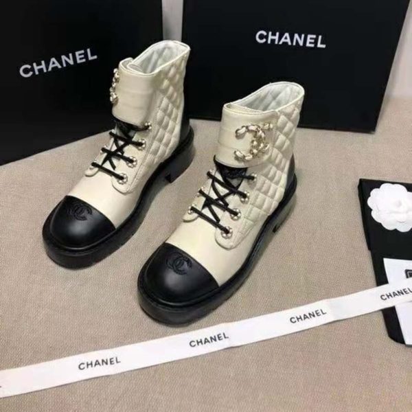 Chanel Women Lace-Ups Shiny Goatskin & Calfskin White 2 cm Heel (1)