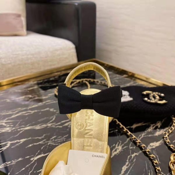 Chanel Women Pumps Laminated Lambskin & Grosgrain Gold & Black 7.9 cm Heel (8)