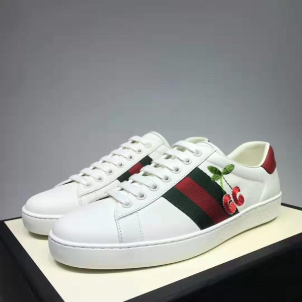 Gucci GG Unisex Ace Sneaker with Cherry White Leather Green Red Web (8)