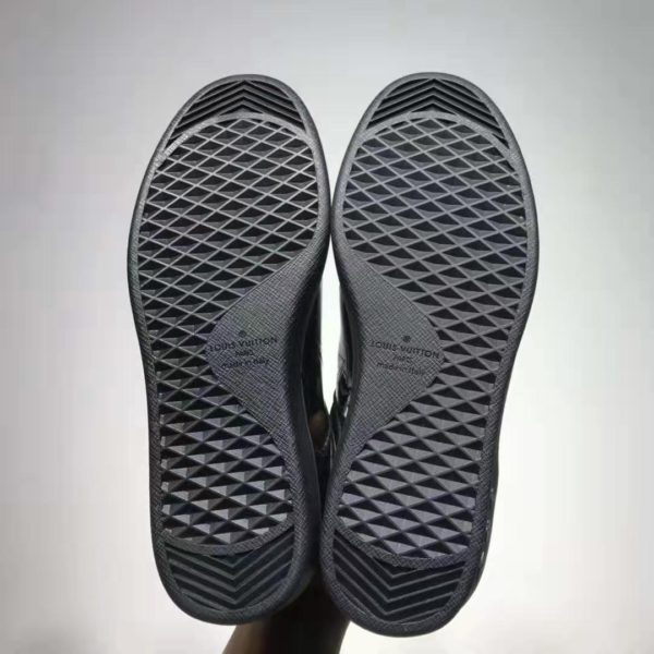 Louis Vuitton LV Unisex Luxembourg Sneaker Mix of Materials Monogram Flower-Black (8)