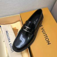 Louis Vuitton Men Major Loafer Glazed Calf Leather Silver LV Initials Accessory