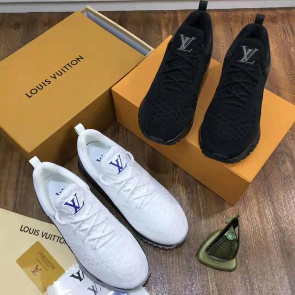 Louis Vuitton Unisex V.N.R (Vuitton New Runner) Sneaker Technical Knit-Black (1)
