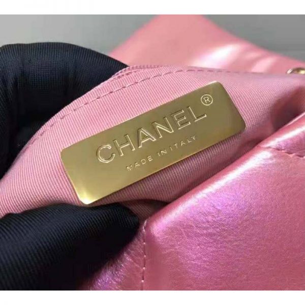 Chanel Women 19 Flap Bag Lambskin Gold Silver-Tone & Ruthenium-Finish Metal Coral (9)