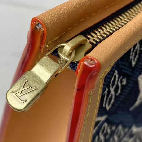 Louis Vuitton LV Unisex Since 1854 Toiletry Pouch 26 Monogram Flowers Canvas (8)