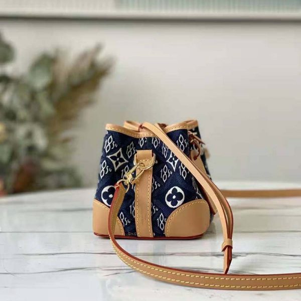 Louis Vuitton LV Women Since 1854 Noé Purse Monogram Flowers Canvas (3)