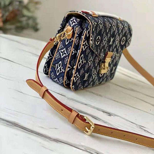 Louis Vuitton LV Women Since 1854 Pochette Métis Handbag Monogram Flowers Canvas (10)