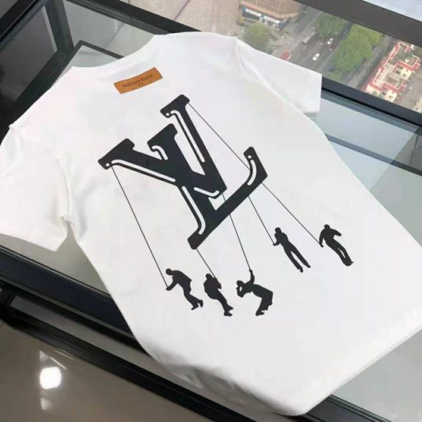 Louis Vuitton Men Floating LV Printed T-Shirt Cotton White Slim Fit (5)
