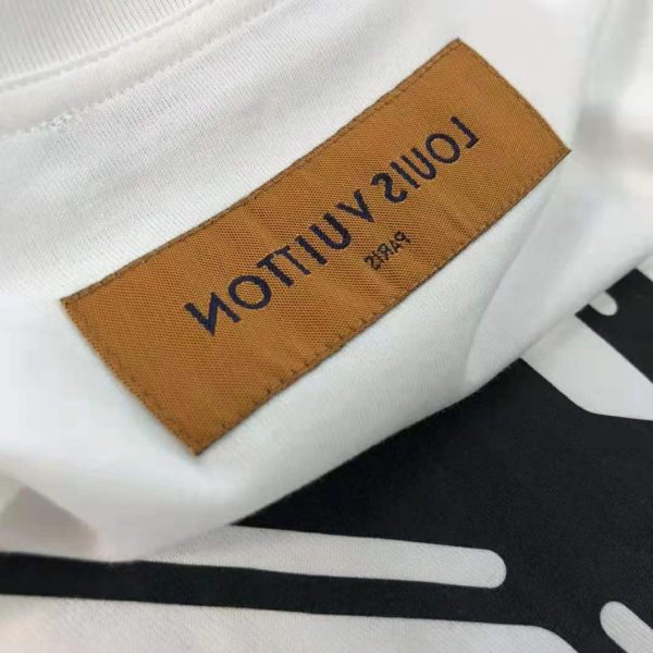 Louis Vuitton Men Floating LV Printed T-Shirt Cotton White Slim Fit (9)