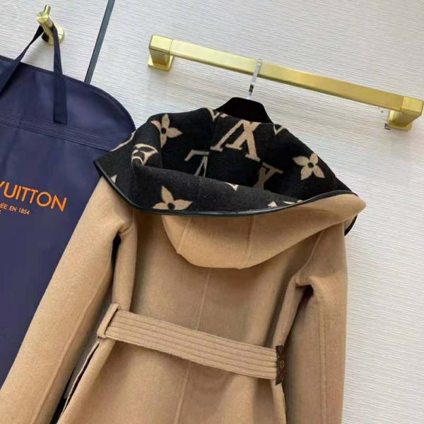 Louis Vuitton Women Giant Monogram Jacquard Wrap Coat in Camel Wool Regular Fit (15)