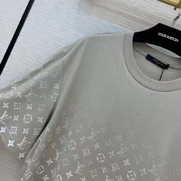 Louis Vuitton Women Monogram Gradient T-Shirt Cotton Grey (3)