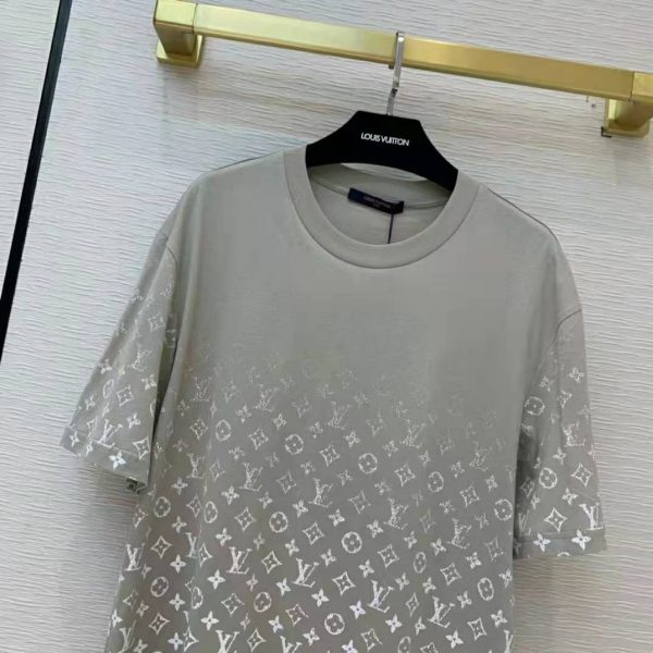 Louis Vuitton Women Monogram Gradient T-Shirt Cotton Grey (7)