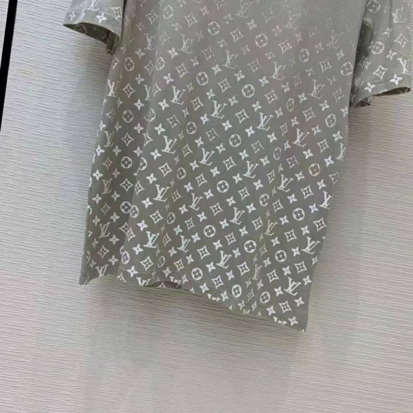 Louis Vuitton Women Monogram Gradient T-Shirt Cotton Grey (8)
