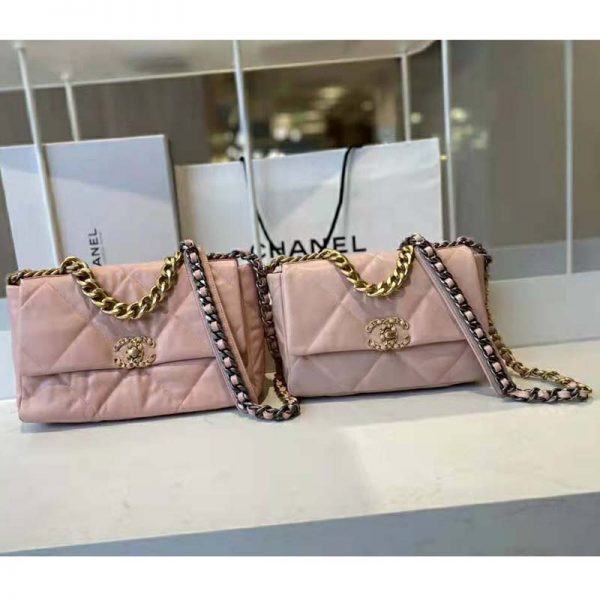Chanel Women Chanel 19 Flap Bag Lambskin Gold Silver-Tone Ruthenium-Finish Metal Light Pink (12)