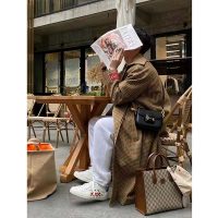 Gucci Unisex GG Small Tote Bag Beige/Ebony GG Supreme Canvas