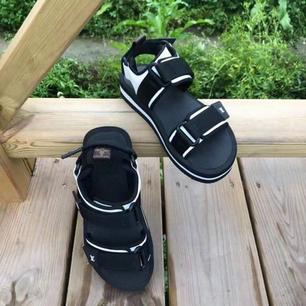 Louis Vuitton LV Women Arcade Flat Sandal Monogram Flowers LV Initials Black (5)