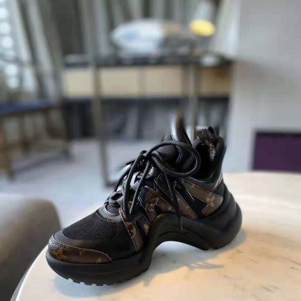 Louis Vuitton Women LV Archlight Sneaker Patent Monogram Canvas Technical Fabrics (9)