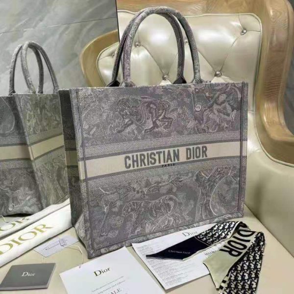 Dior Women Dior Book Tote Gray Toile De Jouy Reverse Embroidery (9)