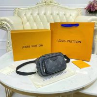 Louis Vuitton LV Women Outdoor Pouch Taigarama Noir Black Coated Canvas Cowhide Leather (2)