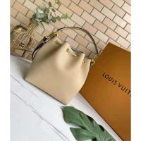 Louis Vuitton Unisex Lockme Bucket Bag Arizona Greige Grained Calf Leather