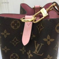 Louis Vuitton Women NéoNoé Bucket Bag Rose Poudré Pink Monogram Coated Canvas