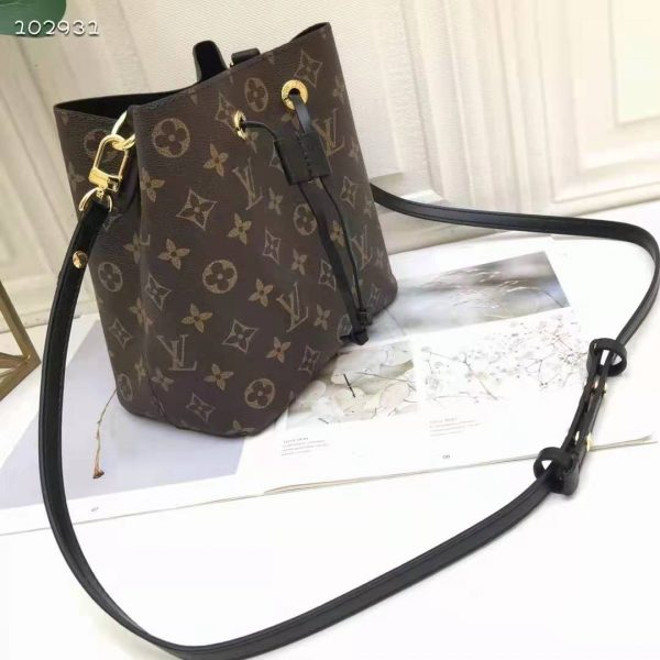 Louis Vuitton Women NéoNoé MM Bucket Bag Black Monogram Coated Canvas (6)