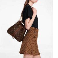 Louis Vuitton Women NéoNoé MM Bucket Bag Caramel Brown Monogram Coated Canvas