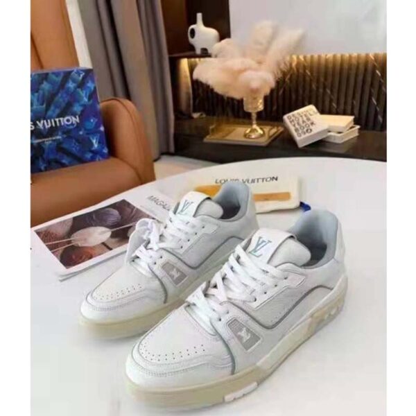 Louis Vuitton LV Unisex LV Trainer Sneaker White Grained Calf Leather Rubber Outsole (3)