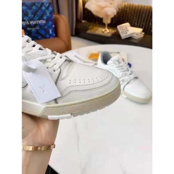 Louis Vuitton LV Unisex LV Trainer Sneaker White Grained Calf Leather Rubber Outsole (9)