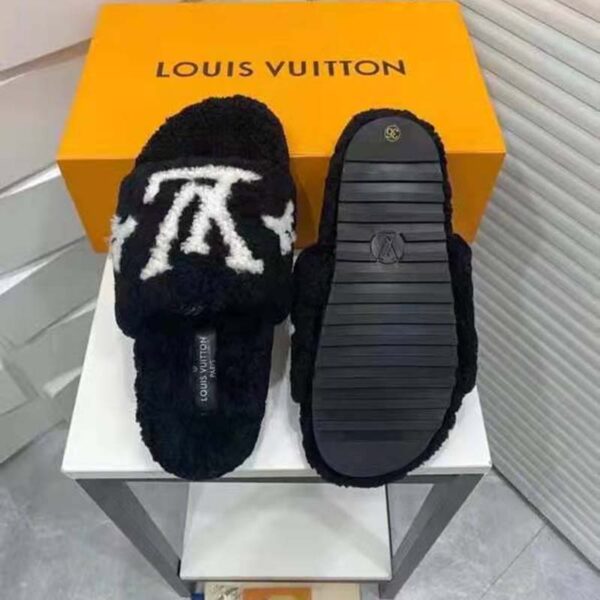 Louis Vuitton LV Women Paseo Flat Comfort Mule Black Shearling LV Initials Monogram Flowers (8)