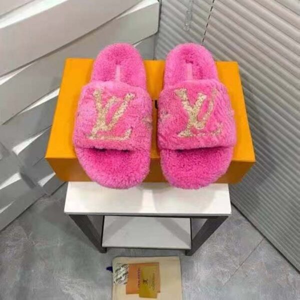 Louis Vuitton LV Women Paseo Flat Comfort Mule Pink Shearling LV Initials Monogram Flowers (3)