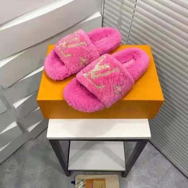 Louis Vuitton LV Women Paseo Flat Comfort Mule Pink Shearling LV Initials Monogram Flowers (4)