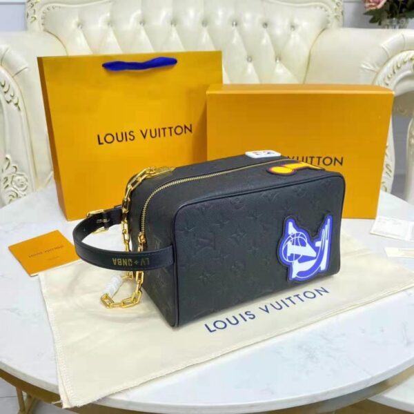 Louis Vuitton LV Unisex LV x NBA Cloakroom Dopp Kit Black Cowhide Leather (9)