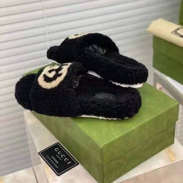 Gucci GG Women’s Slide Sandal with Interlocking G Black Interlocking G Merino Wool (7)