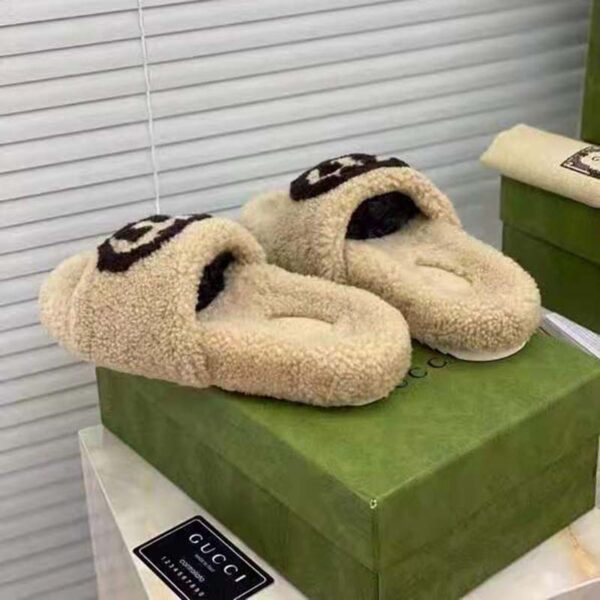 Gucci GG Women’s Slide Sandal with Interlocking G Light Brown Interlocking G Merino Wool (3)