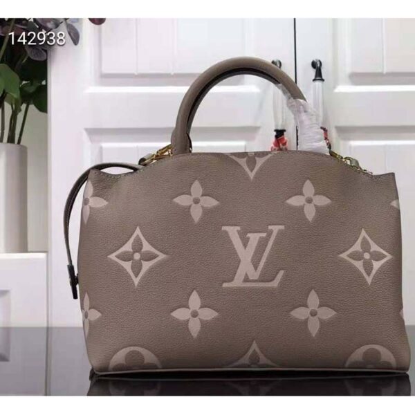 Louis Vuitton LV Unisex Petit Palais Handbag Tourterelle Crème Embossed Grained Cowhide Leather (3)