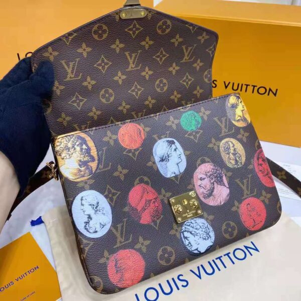 Louis Vuitton LV Unisex Pochette Metis Monogram Cameo Printed Canvas Cowhide Leather (4)