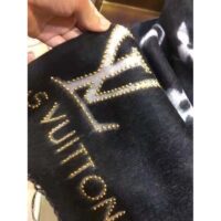 Louis Vuitton LV Unisex Studdy Reykjavik Scarf Black Cashmere Monogram (2)