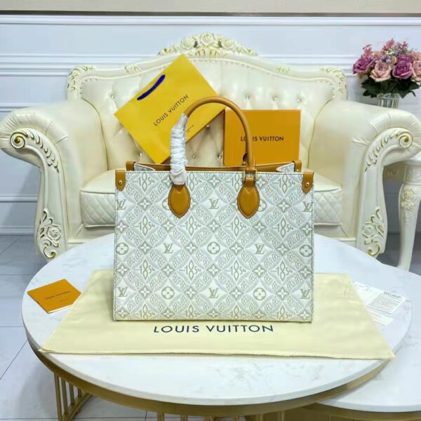 Louis Vuitton LV Women OnTheGo MM Tote Bag Since 1854 Jacquard Cowhide Leather (11)