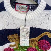 Gucci GG Men Gucci Tiger Wool Sweater Embroidery Tiger Flower Crewneck (8)