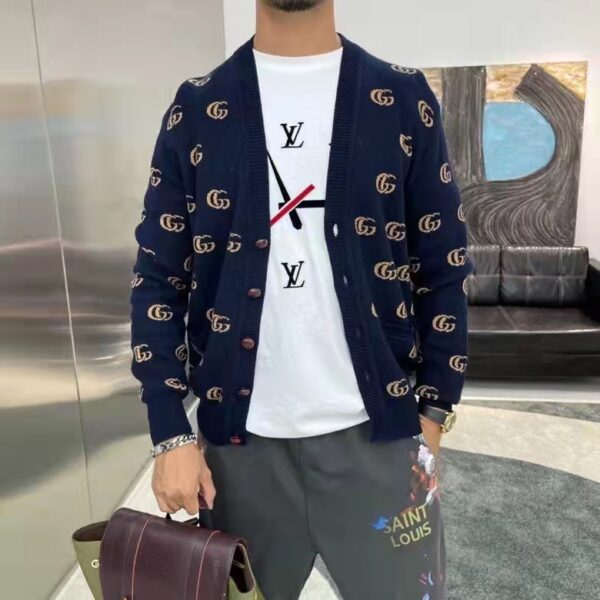 Gucci Men GG Knit Cashmere Jacquard Cardigan Blue Beige Long Sleeves V-Neck (6)