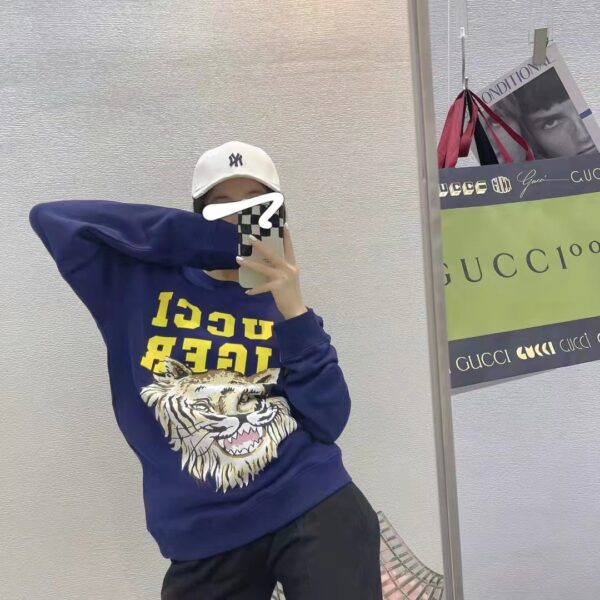Gucci Men GG Tiger Cotton Sweatshirt Blue Felted Jersey Crewneck (10)