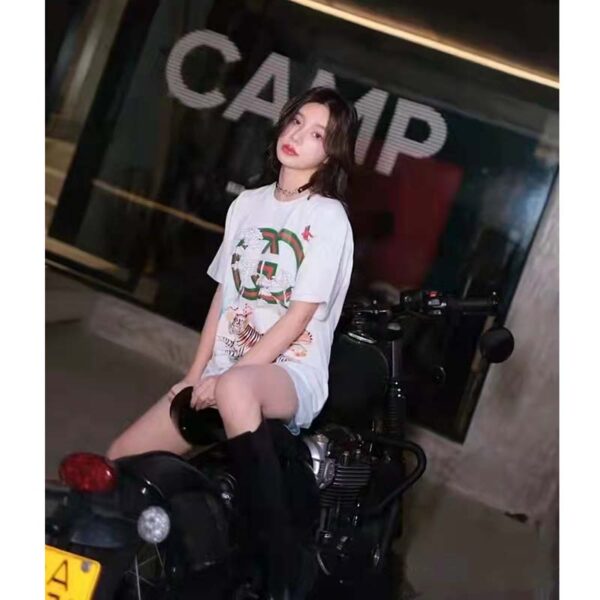 Gucci Women GG Tiger Interlocking G T-Shirt White Cotton Jersey Flower Crewneck Oversize Fit (5)