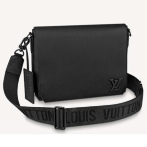 Louis Vuitton LV Aerogram Messenger Black Grained Calf Cowhide Leather Textile Lining
