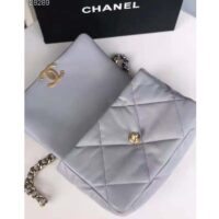 Chanel Women 19 Flap Bag Lambskin Iridescent Gold Silver-Tone Metal Grey