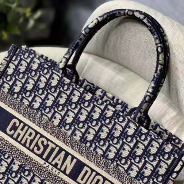 Dior Unisex CD Medium Book Tote Navy Blue Dior Oblique Embroidery (7)