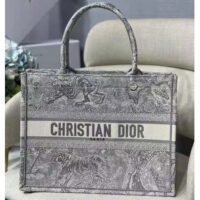 Dior Unisex CD Medium Dior Book Tote Gray Toile De Jouy Embroidery (7)